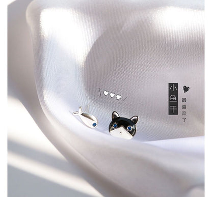 Earring Cat Asymmetrical Stud Fish