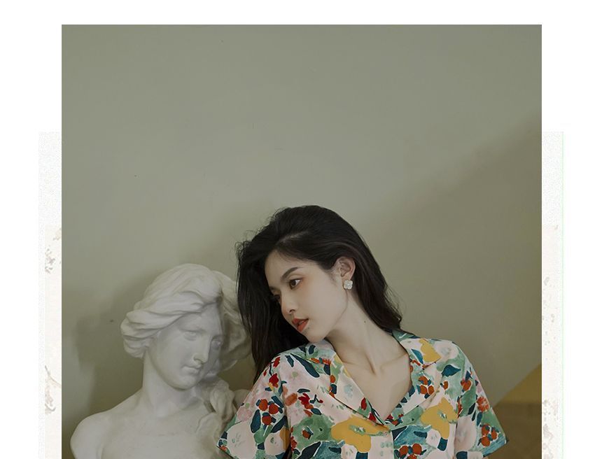 Set: Short-Sleeve Floral Print Shirt + Midi A-Line Skirt + Belt