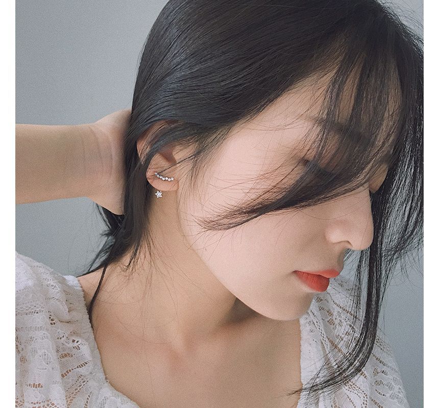 Star Earring Stud