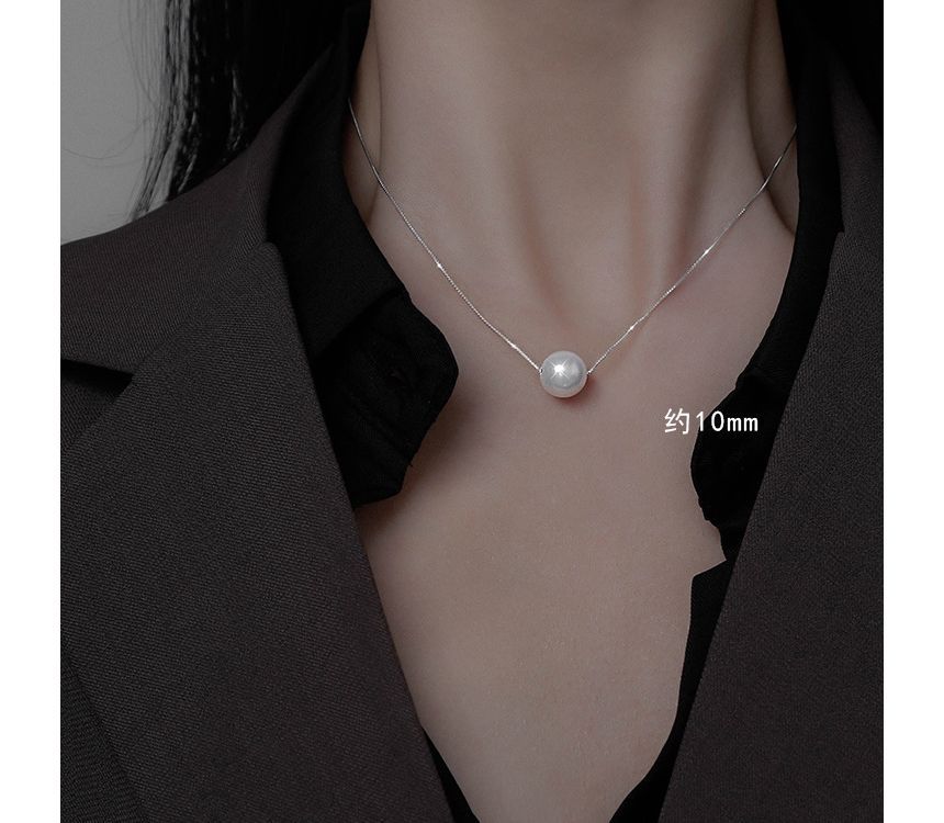 Faux Necklace Pearl