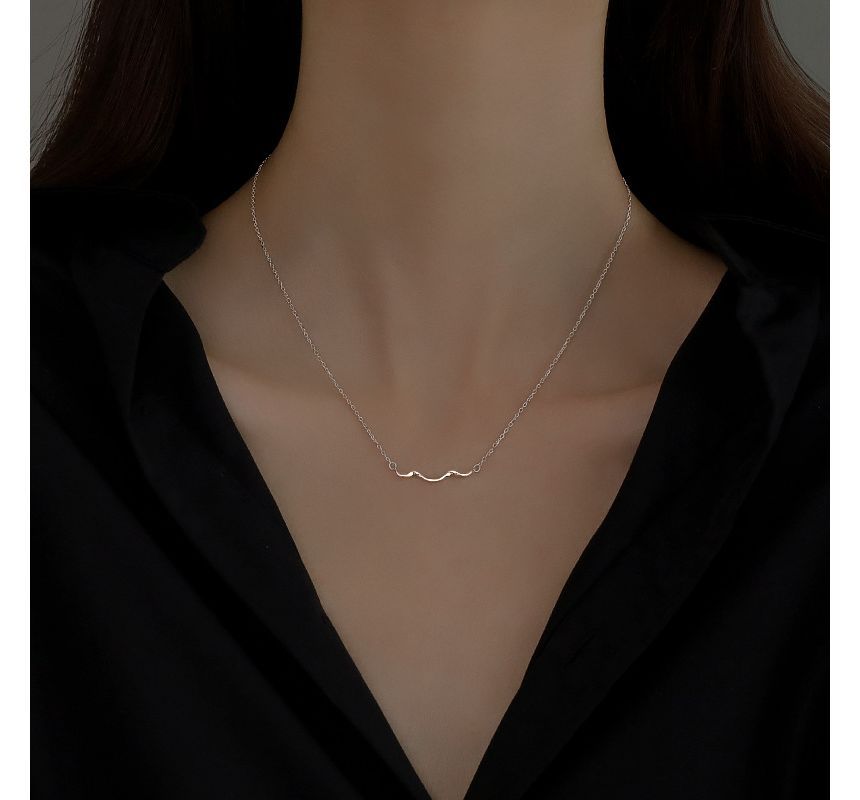 Choker Sterling Wavy Pendant Silver