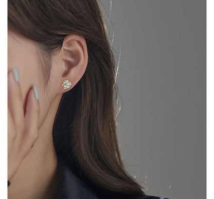 Faux Pearl Flower Earring Alloy