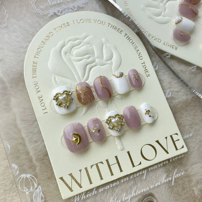 Verzierte künstliche Nagelspitzen