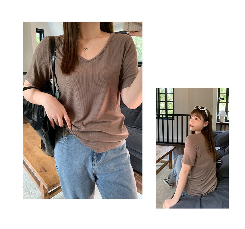 Short-Sleeve V-Neck Plain T-Shirt
