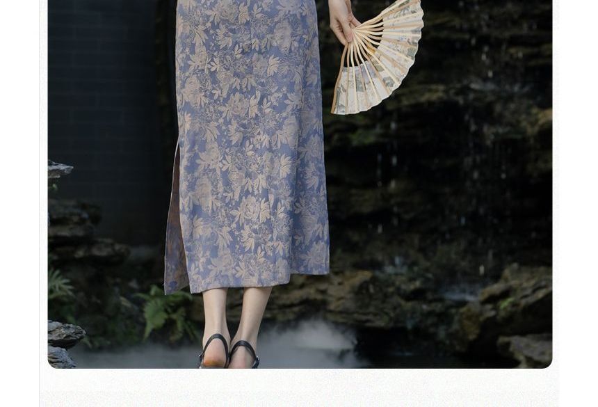 Sleeveless Floral Midi Qipao / Plain Cardigan / Set