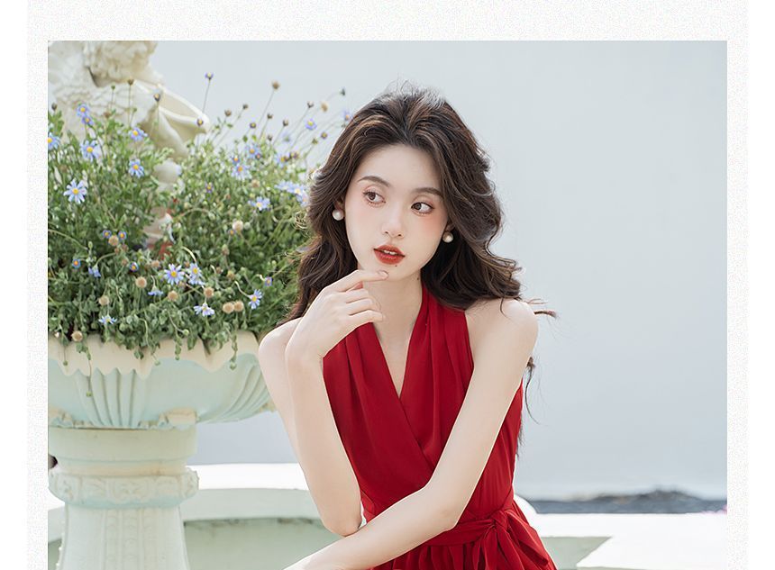 Sleeveless V-Neck Plain Midi A-Line Dress