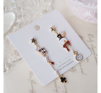 Earring On Poker Drop Enamel / Rabbit Asymmetrical Clip