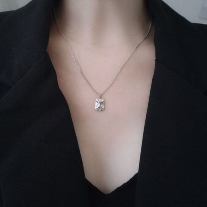 Necklace Simple Asymmetrical