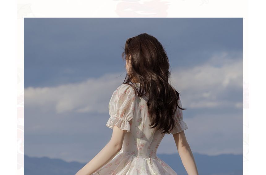 Short-Sleeve Square Neck Floral Maxi A-Line Dress