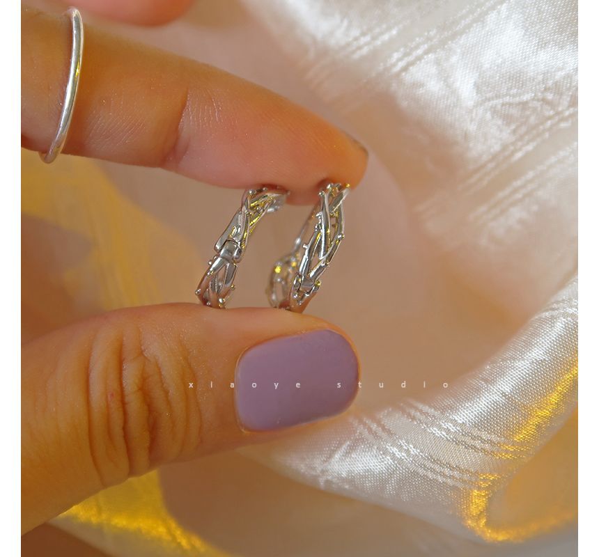 Earring Hoop Sterling Silver Thorn