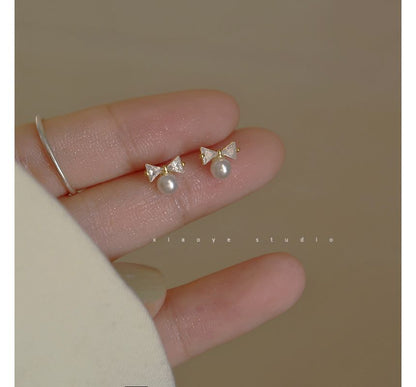 Bow Pearl Earring Sterling Rhinestone Silver Faux Stud