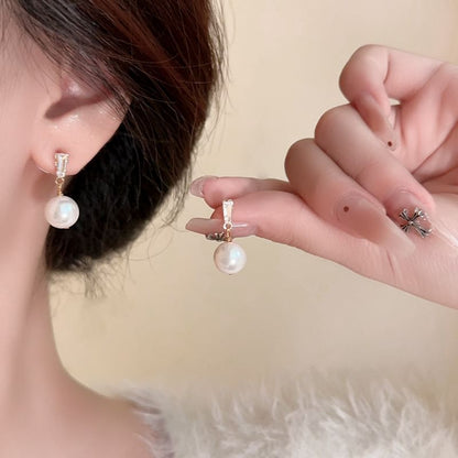Clip-On Pearl Drop Earring Faux /
