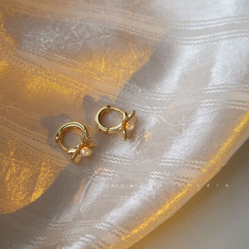 Pearl Silver Earring Huggie Faux Sterling Flower