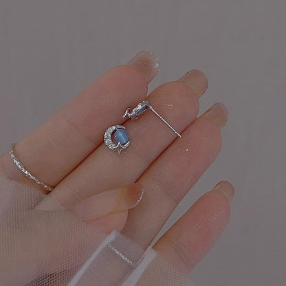 Sterling Silver Earring Stud Moon
