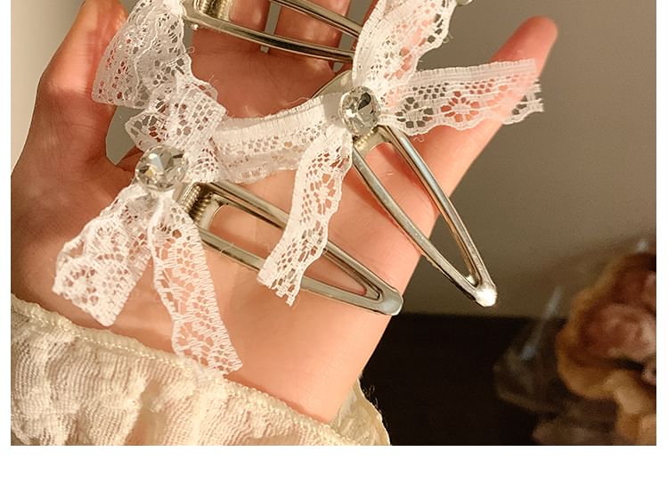Clip Set Lace Bow / Hair