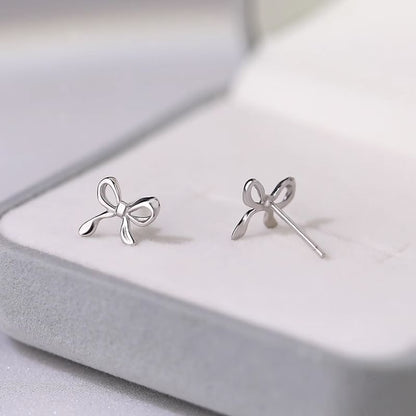 Stud Ear Ribbon