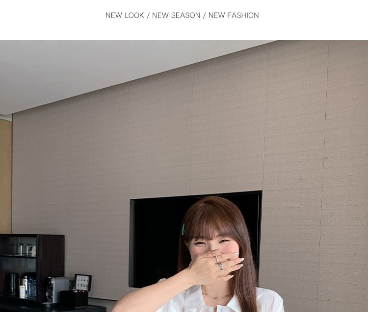 Short-Sleeve Open Front Crop Shirt