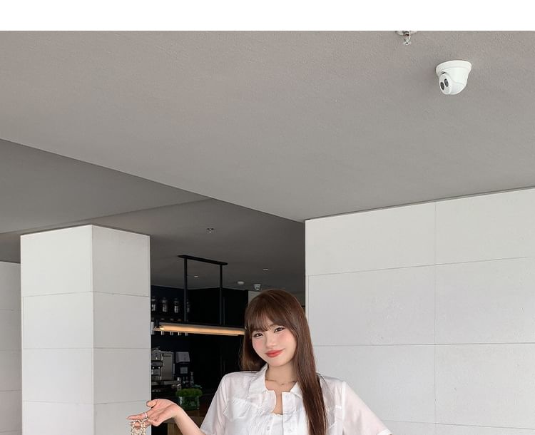 Short-Sleeve Open Front Crop Shirt