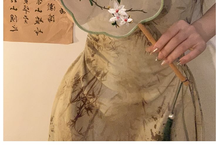 Tassel Embroidered Hand Print Fan /