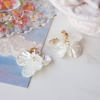 Petal Earring Faux Chandelier Pearl Alloy