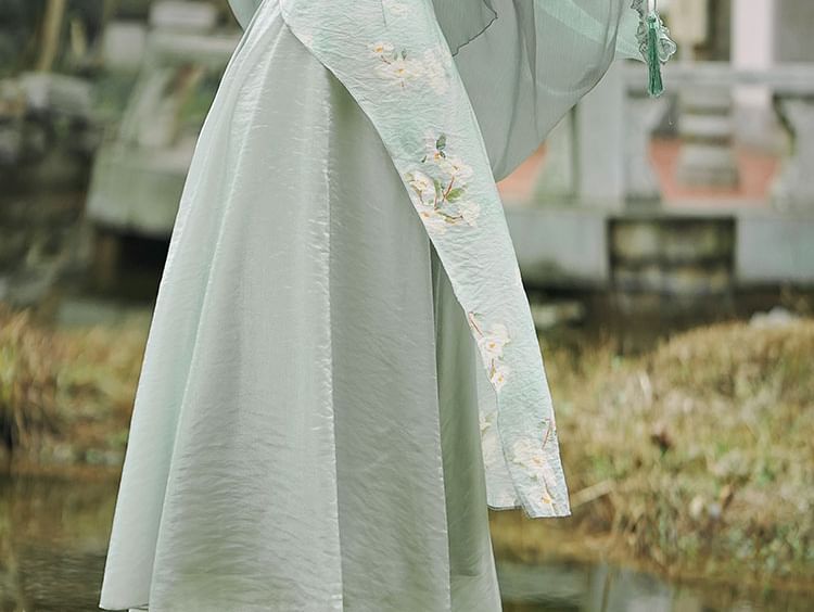 Sleeveless Halter Floral Asymmetrical Midi A-Line Qipao / Plain Light Jacket / Set