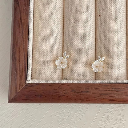 Stud Earring Flower
