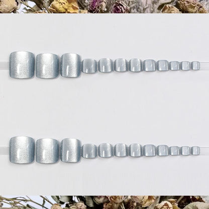 Einfacher Druck-auf-Zehennagel