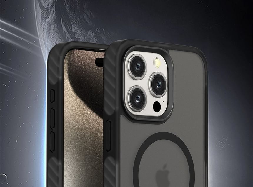 Frosted Case MagSafe Phone