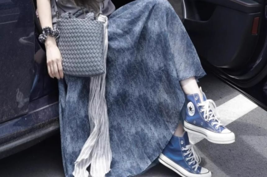 Cap-Sleeve Crew Neck Plain Tee / High Waist Tie Dye Maxi A-Line Skirt / Belt / Set