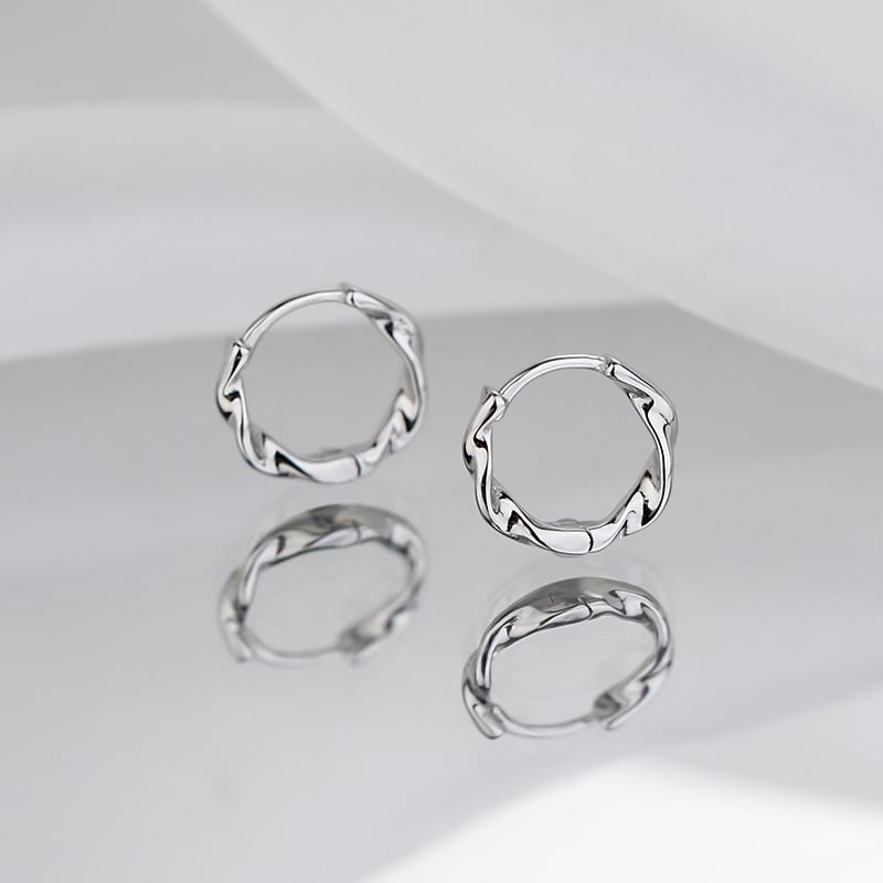 Hoop Wavy Sterling Silver Earring