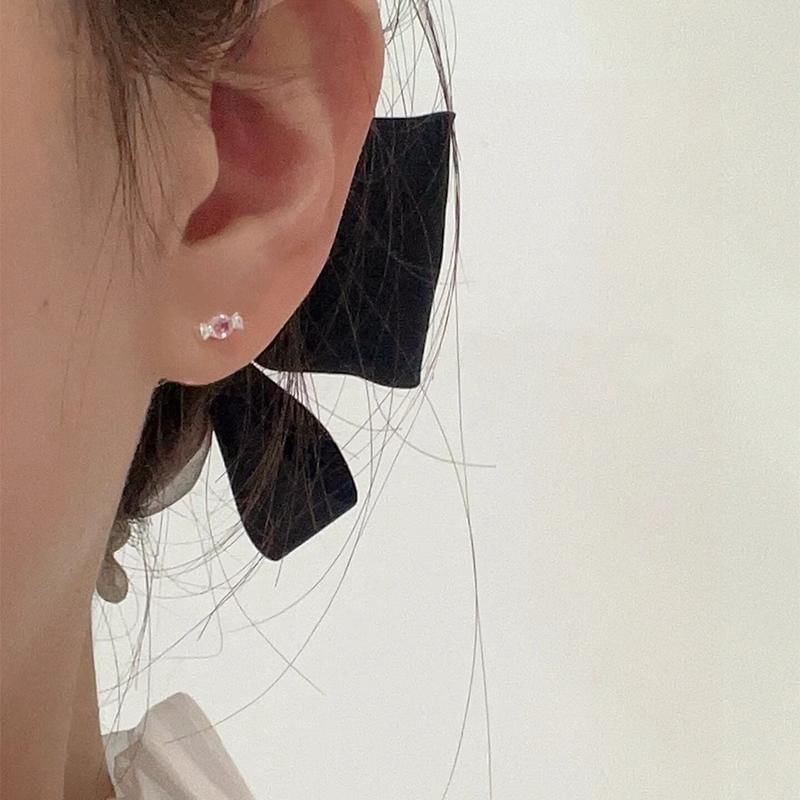Rhinestone Stud Candy Ear