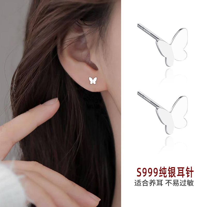 Metallic Ear Stud
