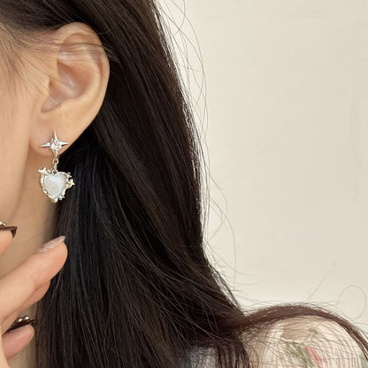 Clip Rhinestone On / Earring Heart Drop