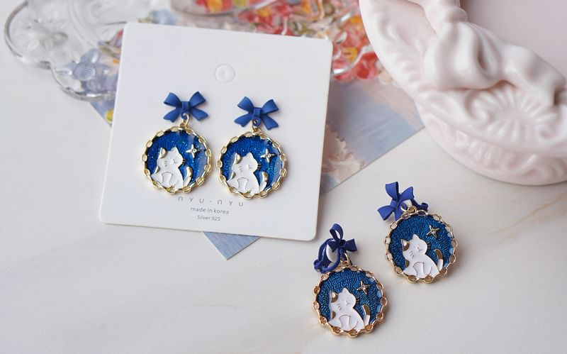 / Cat Drop Enamel Clip On Bow Earring
