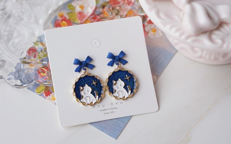 / Cat Drop Enamel Clip On Bow Earring