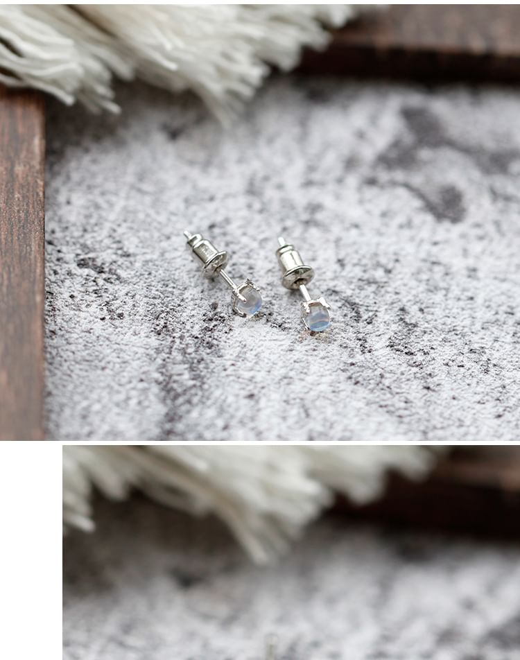 Stud Earring Ball
