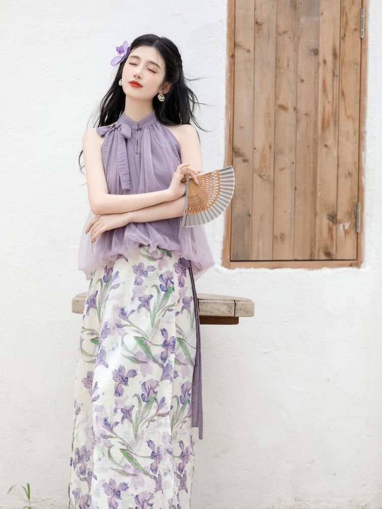 Sleeveless Mock Neck Plain Blouse / High Waist Floral Midi Skirt / Set