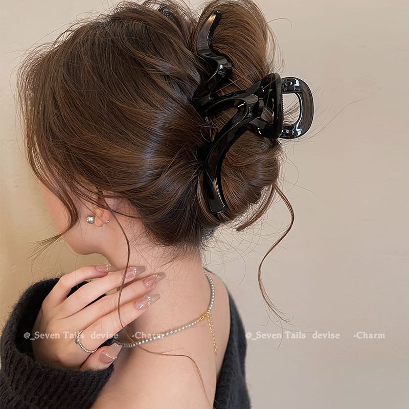 Claw Geometry Hair