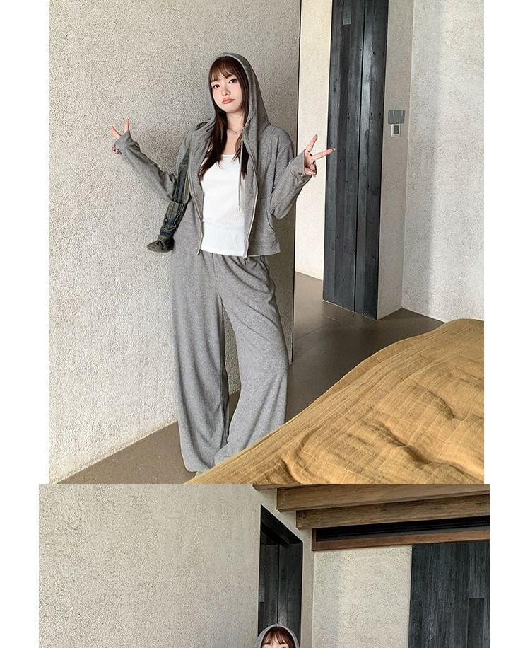 Plain Hooded Sports Jacket / Plain Sports Pants