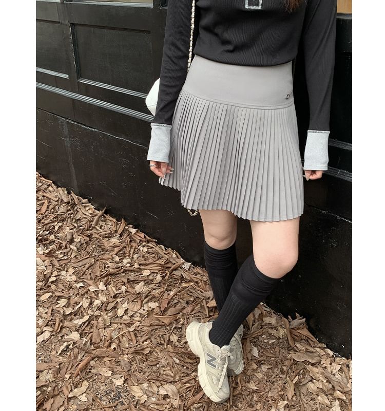 High-Rise Plain Accordion Pleat Skirt