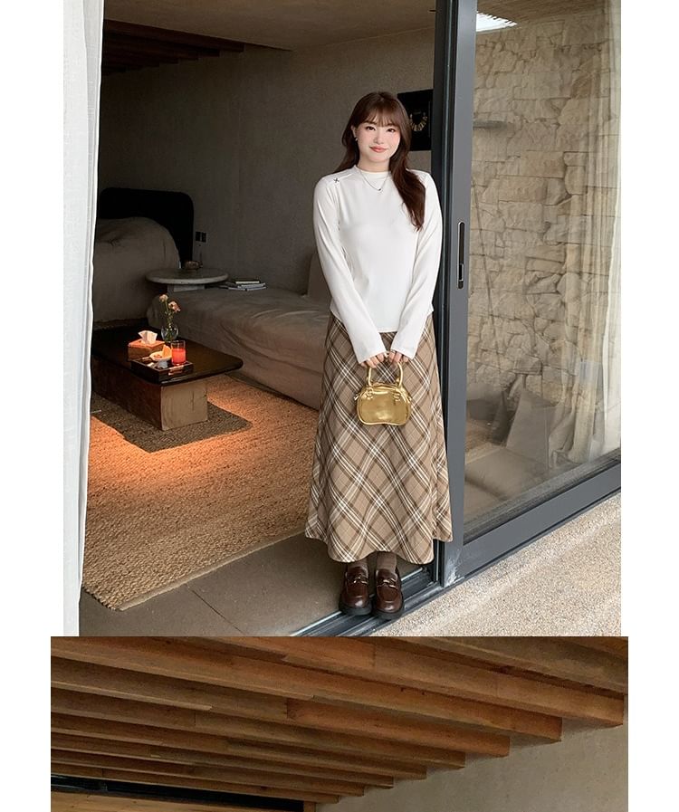 Long-Sleeve Plain Tee