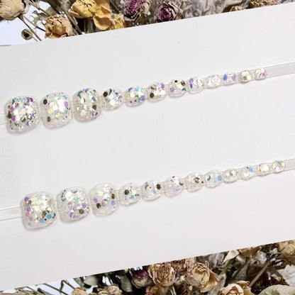 Verzierter Druck-auf-Zehennagel