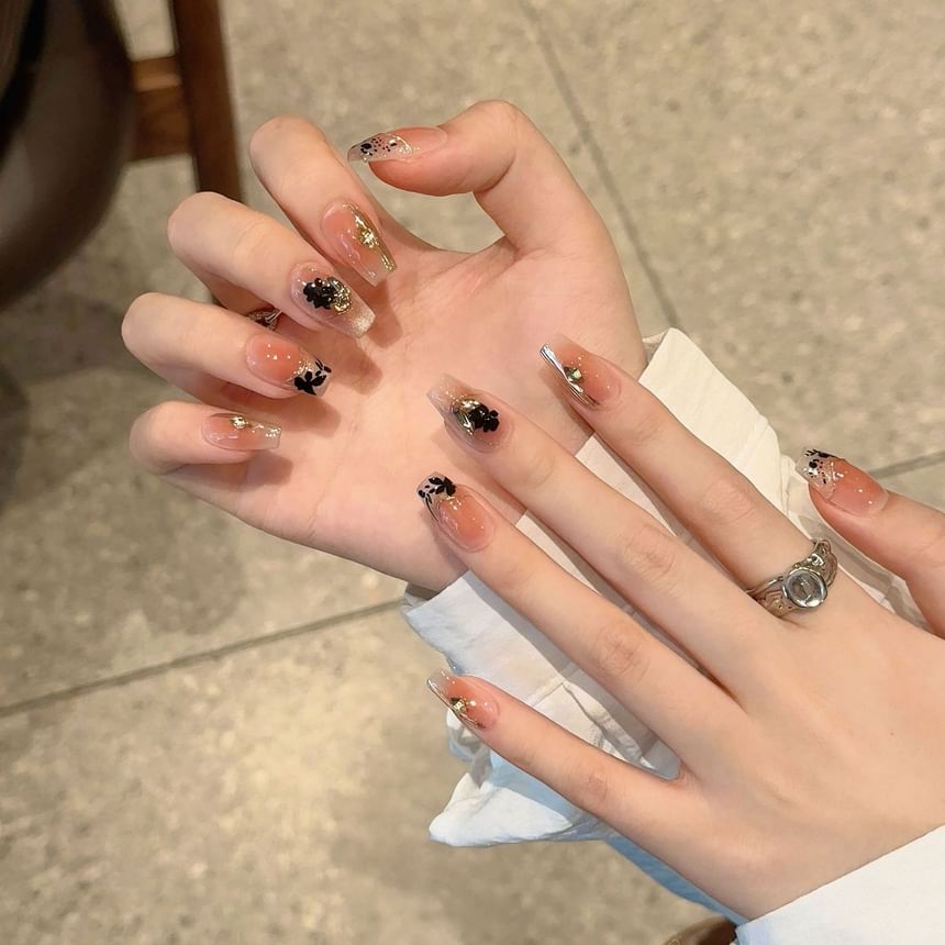 Blatt-Press-On-Nagel (verschiedene Designs)