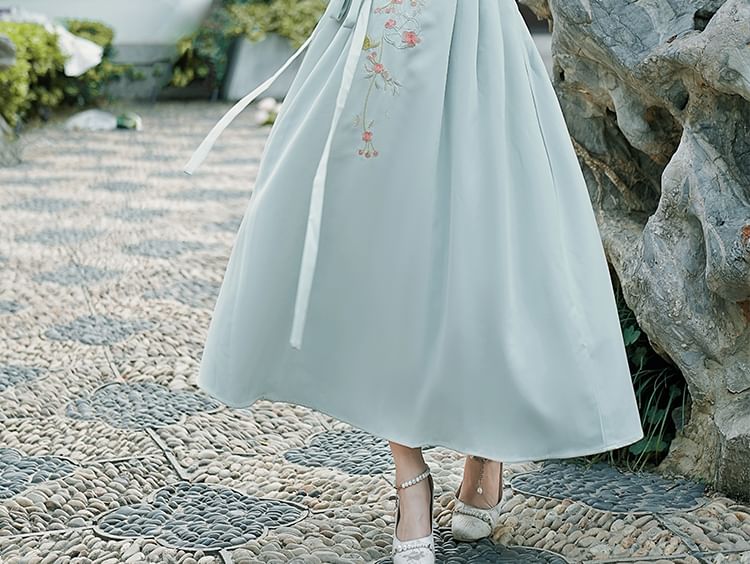 Long-Sleeve Embroidered Hanfu Top / High Waist Maxi A-Line Skirt / Set