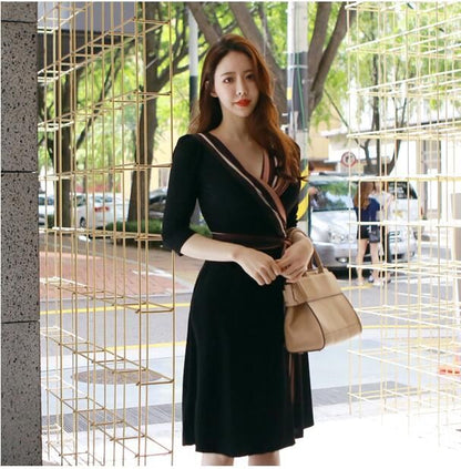 3/4-Sleeve V-Neck Patterned Sashed A-Line Wrap Dress