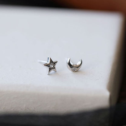 S999 Stud Star Asymmetrical Moon Silver Rhinestone Earring