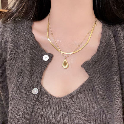 Snakebone Necklace Pendant / Set Stone