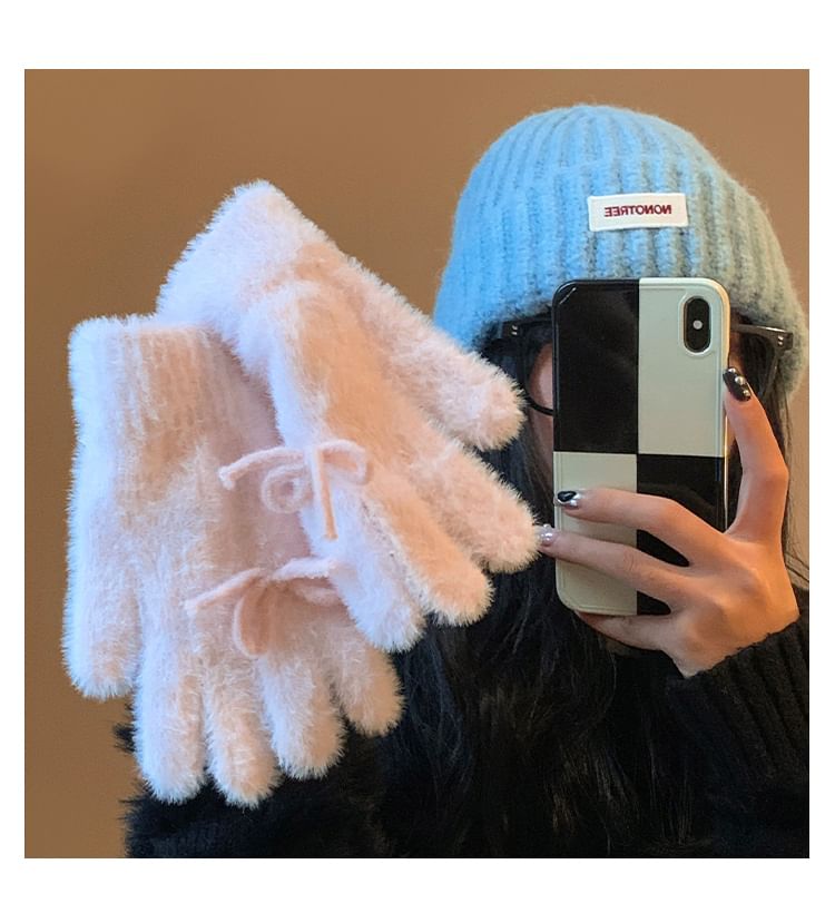 Bow Knit Fluffy Gloves