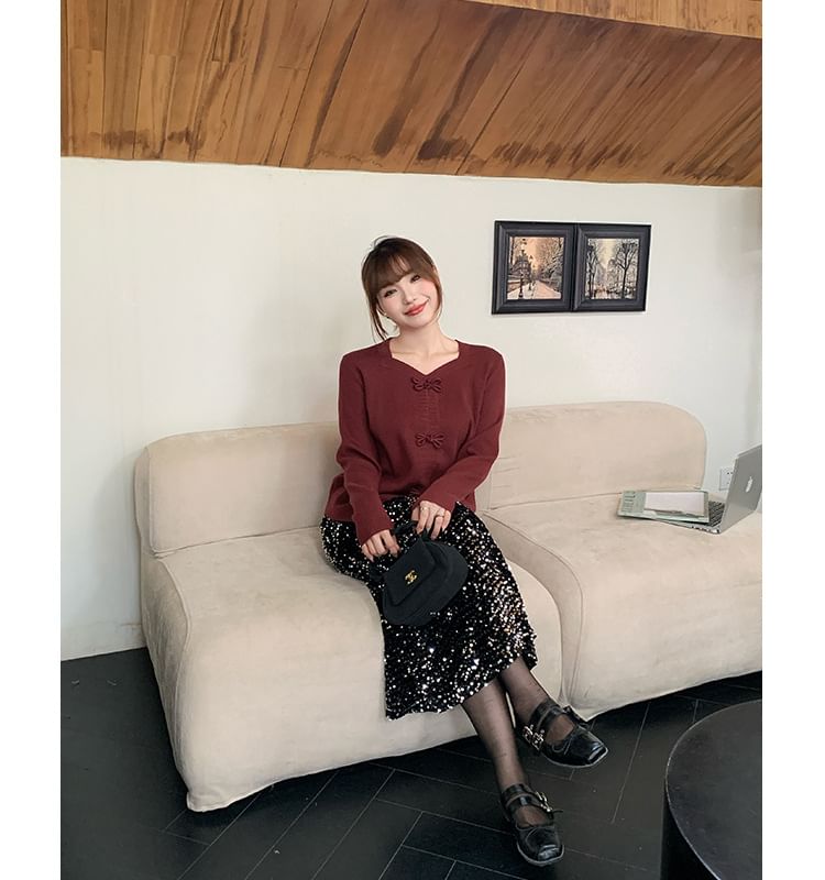 Long Sleeve V-Neck Plain Frog Closure Ribbed Knit Top