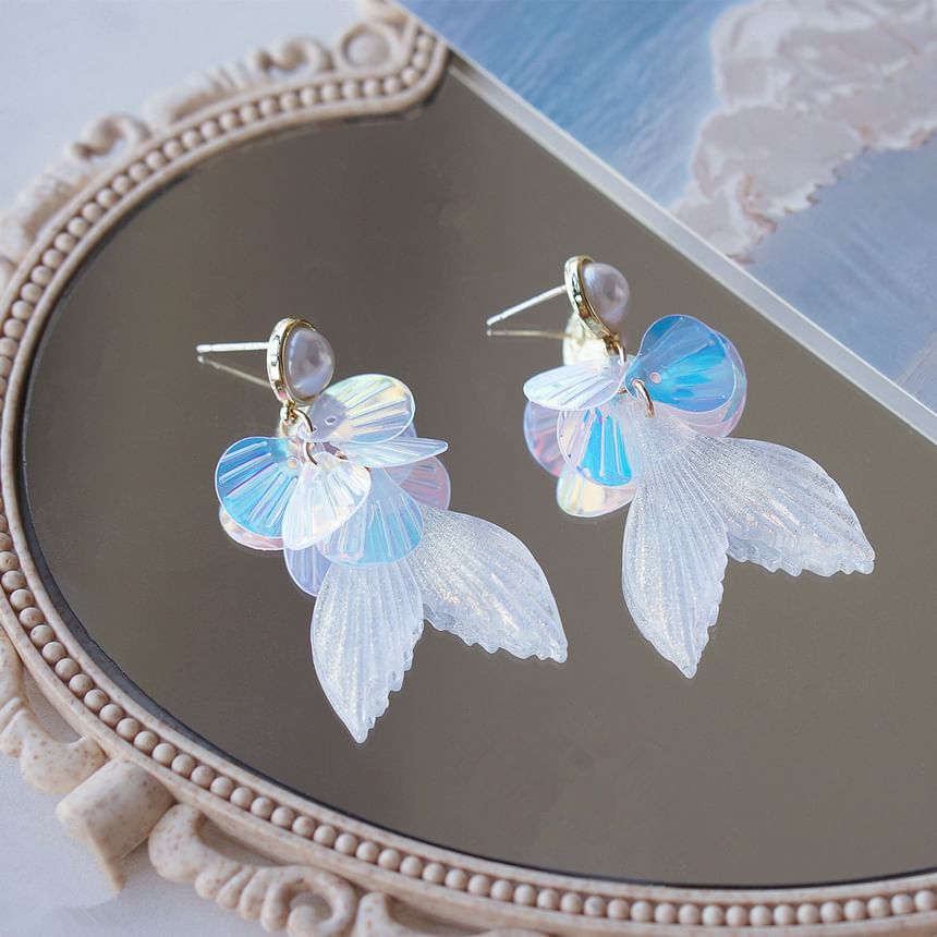 Drop Clip-On Earring / Faux Tail Mermaid Pearl